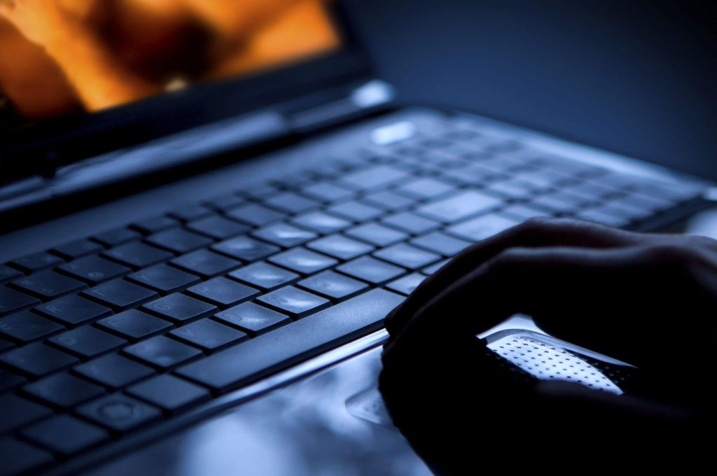 Ar pornografija gali pagerinti seksualinius santykius?