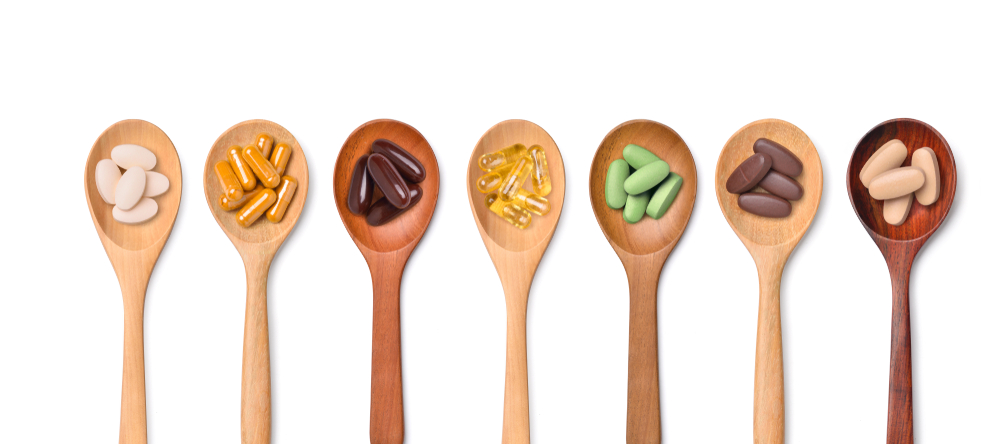 Multivitaminai: vartojimas, šalutiniai poveikiai, sąveika