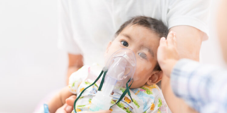 Aspiracinė pneumonija: priežastys, simptomai ir gydymas