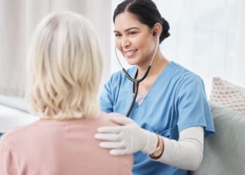 Astma: tipai, priežastys, simptomai, diagnostika ir gydymas