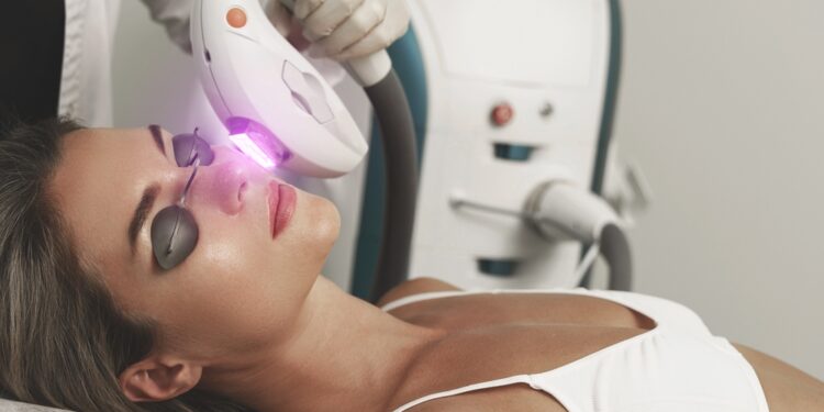 Ataksija-telangiektazija: simptomai, priežastys ir prognozė