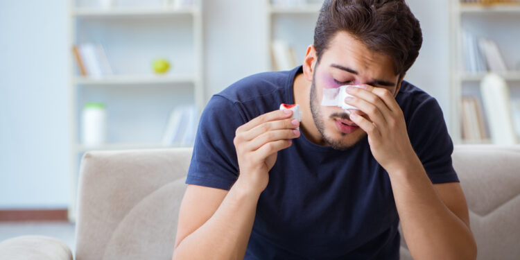 Bazalinė ląstelių karcinoma: kas tai, simptomai ir gydymas