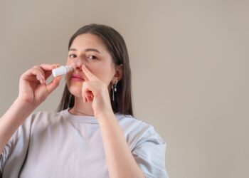 Beklometazono nosies purškalas