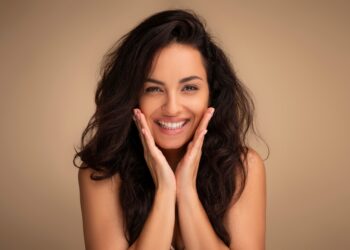 Benzokaino odos kremas, tepalas, tirpalas arba purškalas