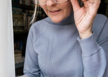 Cistoidinis geltonosios dėmės paburkimas (CME): priežastys, tyrimai ir gydymas