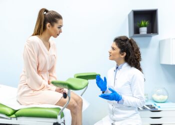 Desquamative Inflammatory Vaginitis (DIV): Symptoms & TreatmentDegeneracinis–uždegiminis vaginitas (DUV): simptomai ir gydymas