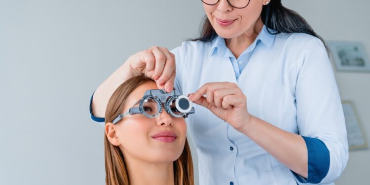 Įgimta glaukoma: kas tai, simptomai ir gydymas