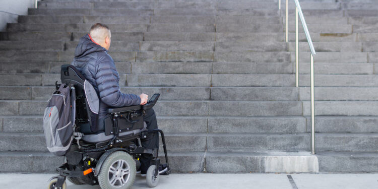 Įgimta raumenų distrofija (ĮRD): Kas tai ir kokie simptomai