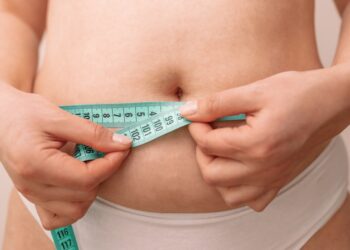 Sūrinė nekrozė: priežastys, simptomai, diagnostika ir gydymas