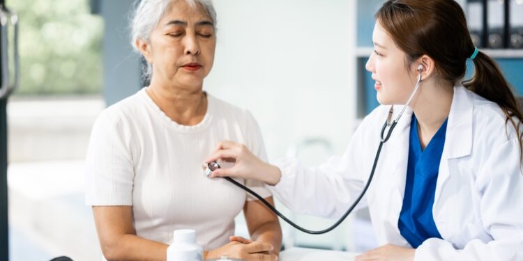 Prieširdžių pertvaros aneurizma: simptomai ir gydymas