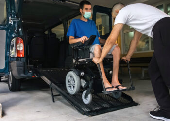 Diušeno raumenų distrofija (DMD): simptomai ir gydymas