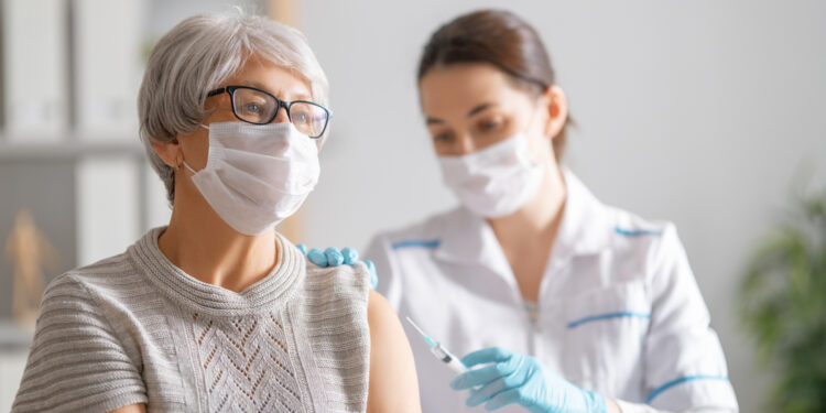 Koronaviruso liga (COVID-19): simptomai ir gydymas