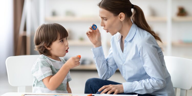 Dysleksija: kas tai, priežastys, simptomai, gydymas ir tipai