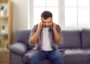 Epilepsija: kas tai, priežastys, simptomai ir gydymas