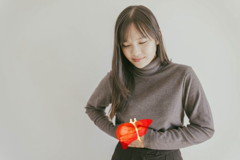 8 ištekliai, padėsiantys įsigyti hepatito C gydymą už prieinamą kainą