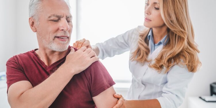 Išnarinis petys: priežastys, gydymas ir profilaktika