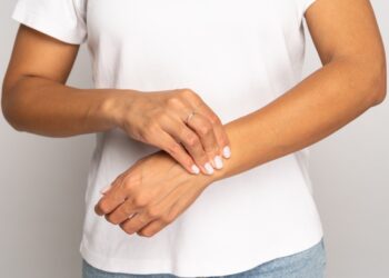 Širdies sumušimo sindromas: priežastys, simptomai ir gydymas