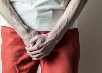 Vėlyvosios lytinės brandos priežastys, simptomai ir gydymas