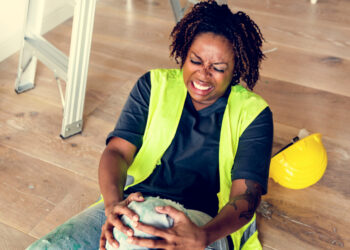 Girnelės subliuksacija: simptomai, priežastys ir gydymas