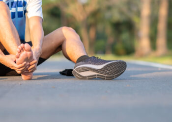 Mazginis fascitas: patogenezė, priežastys ir gydymas