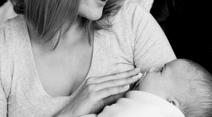 Laktacijos skatintojai esant nepakankamai pieno gamybai