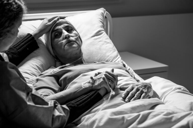 Kiaušidžių gemalinių ląstelių augliai: priežastys ir gydymas
