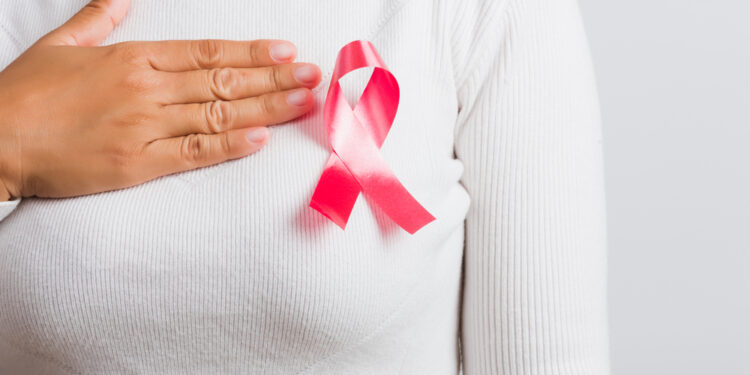 Metastazavęs krūties vėžys: simptomai, gydymas ir prognozė