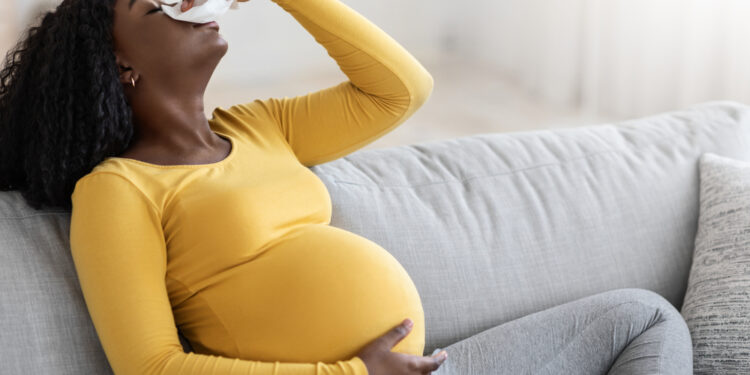 Gripas nėštumo metu: simptomai, rizikos veiksniai ir prevencija