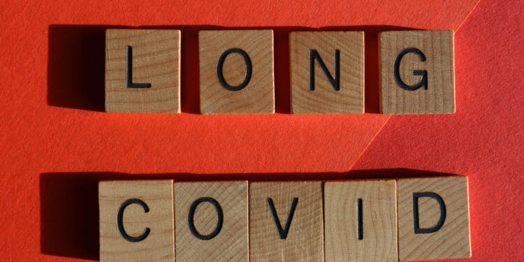 Ilgalaikis COVID: Po COVID sindromas, simptomai ir gydymas