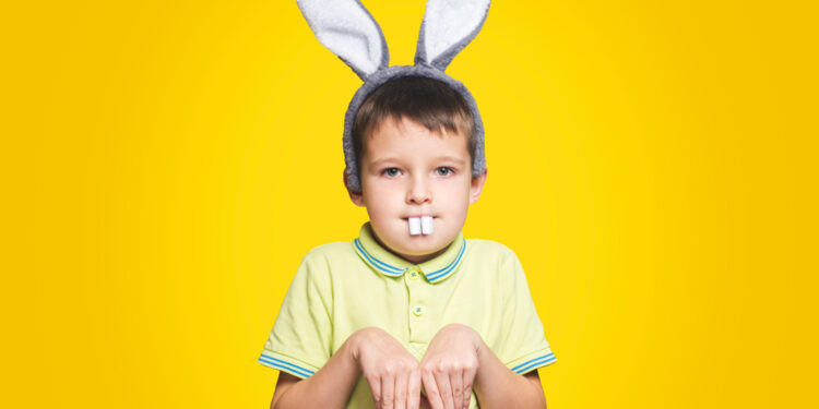 Per didelis priekinių dantų atsikišimas (vadinamieji „zuikio dantys“): kas tai ir kaip gydyti