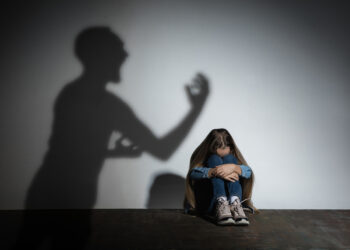 Leukofobija: apibrėžimas, priežastys, simptomai ir gydymas