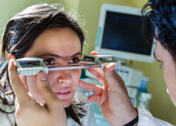 Leberio paveldimoji optinė neuropatija (LHON): priežastys ir gydymas