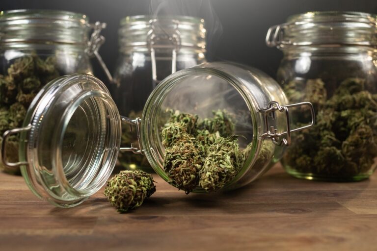 Ar marihuana gali sukelti neuropatiją?