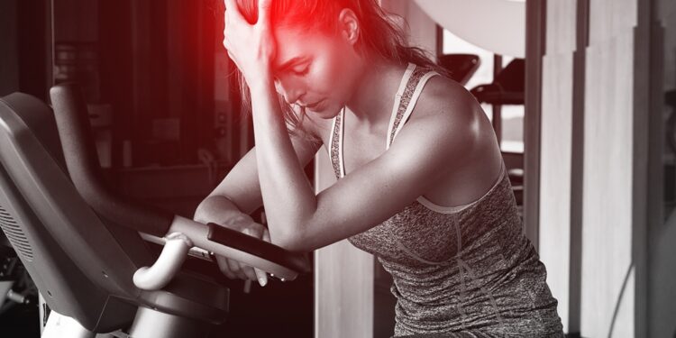 Idiopatinė intrakranijinė hipertenzija: simptomai ir gydymas