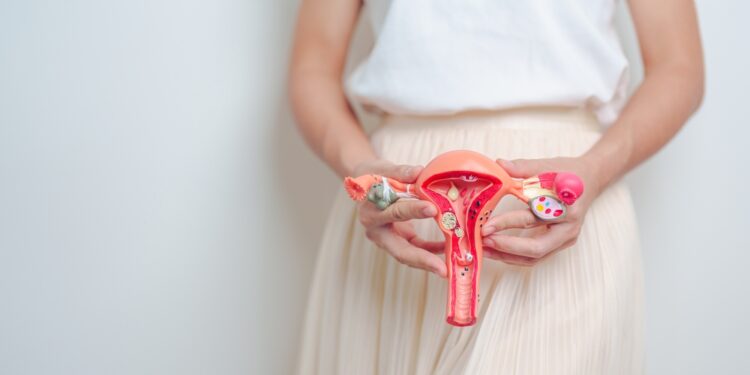 Kiaušidžių hiperstimuliacijos sindromas (KHSS): priežastys ir gydymas