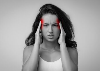 Hemipleginė migrena: kas tai, simptomai ir gydymas