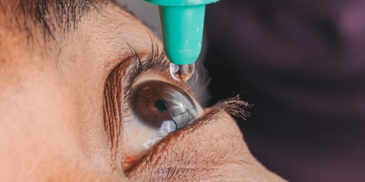 Ar sausos akys gali sukelti aklumą?