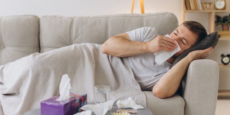 Gripas (influenza): priežastys, simptomai, rūšys ir gydymas