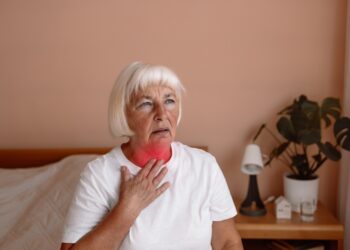 Liežuvinio ryklės nervo neuralgija: priežastys, simptomai ir gydymas