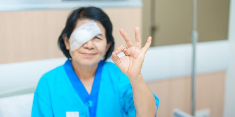 Akis ištikusi išeminė liga: simptomai ir gydymas