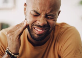 Impaktuoti dantys: tipai, simptomai ir gydymas