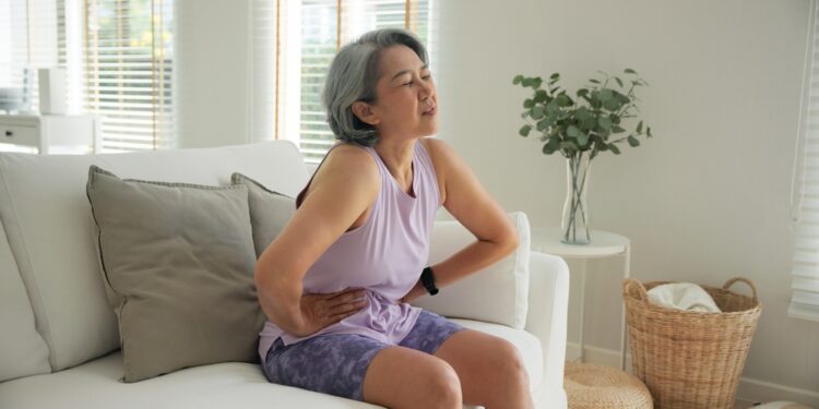 Perpildymo šlapimo nelaikymas: priežastys, simptomai ir gydymas