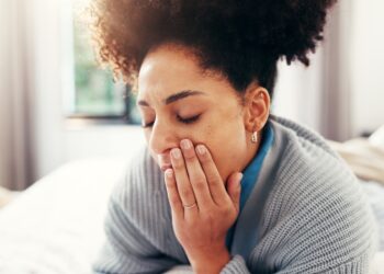 Burnos plokščioji kerpligė: simptomai, priežastys ir gydymas