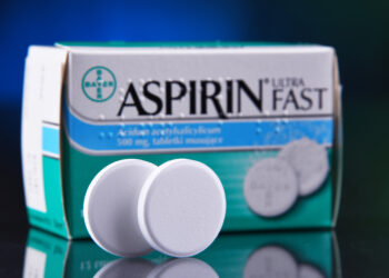 Kasdien vartojamo aspirino poveikis su amžiumi susijusiai geltonosios dėmės degeneracijai