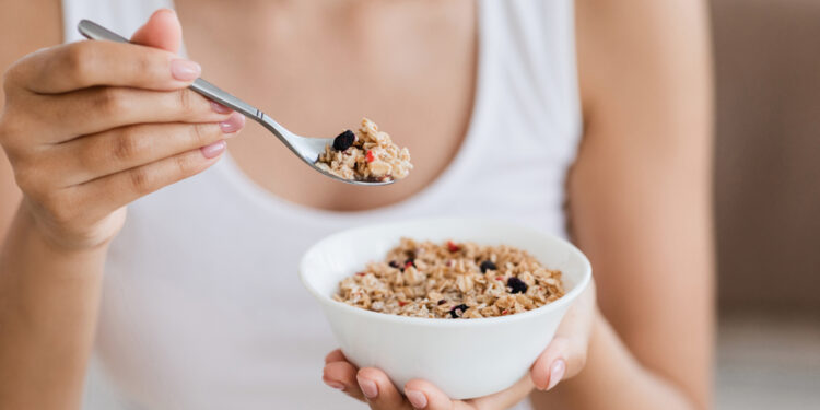 Ar avižinė košė tinkama sergantiems dirgliosios žarnos sindromu (DŽS)?