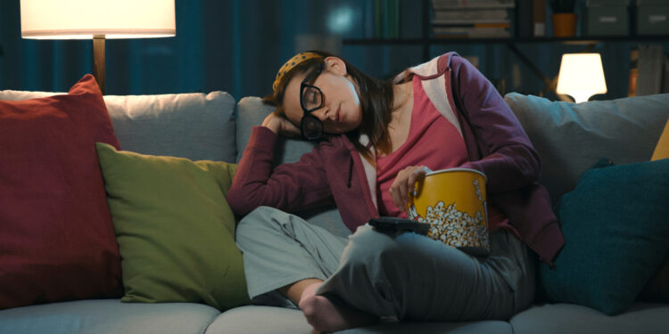 Kodėl man sėdint nuolat užmiegu?