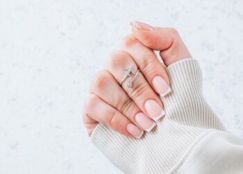 Kodėl mano nagai neturi pusmėnulių?