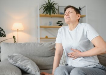 Kas sukelia pilvo pūtimą vyresnio amžiaus žmonėms?