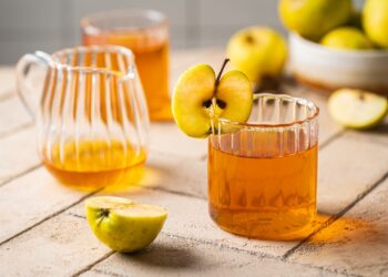 Obuolių sidro actas apgamų šalinimui