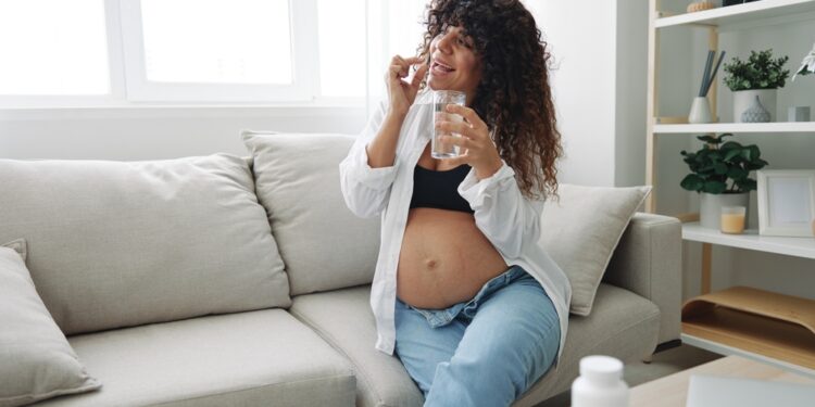 Imvexxy: informacija nėščioms ir žindančioms moterims